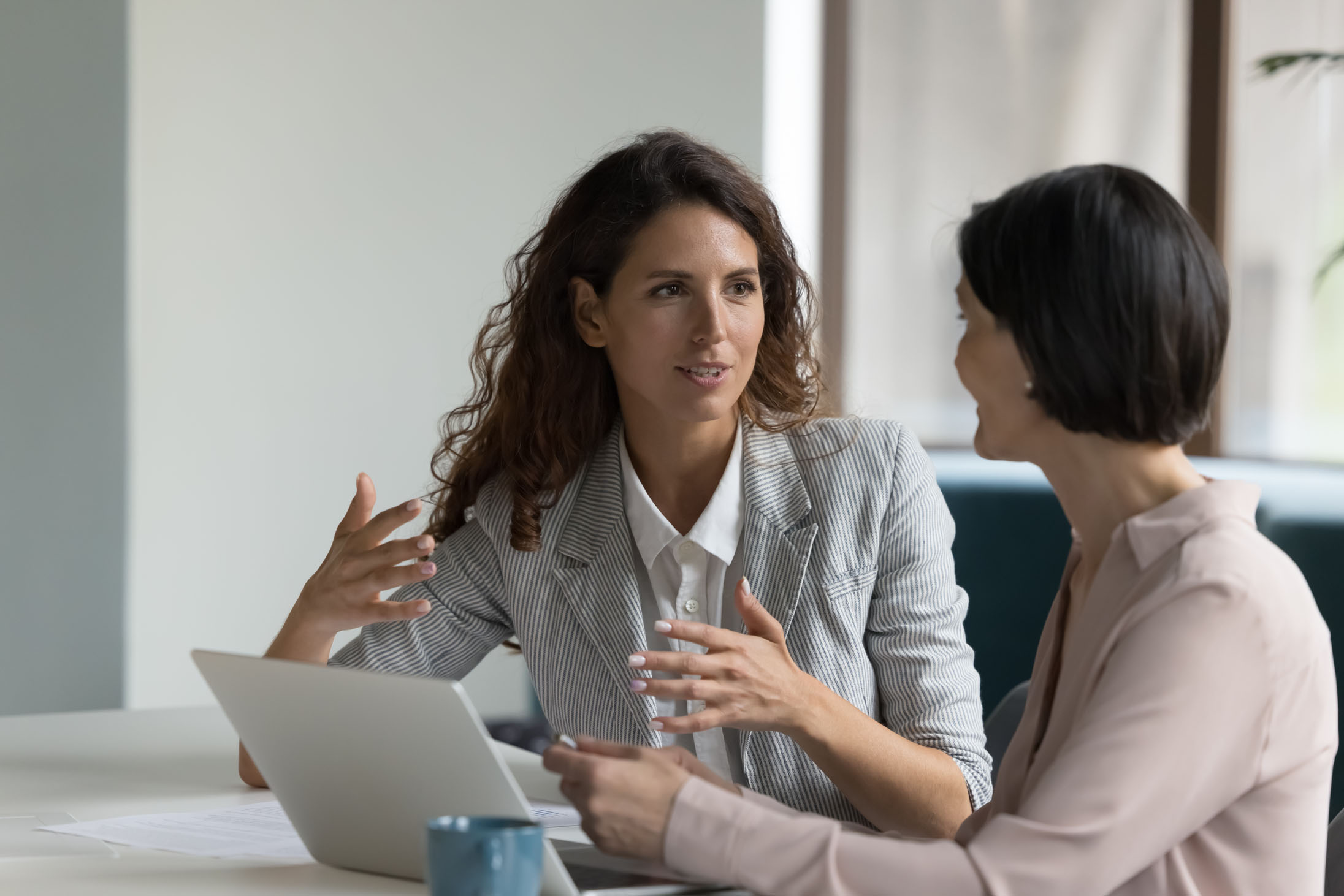 Curious Leadership: The Underrated Secret to Better Conversations, Stronger Teams, and Lasting Success